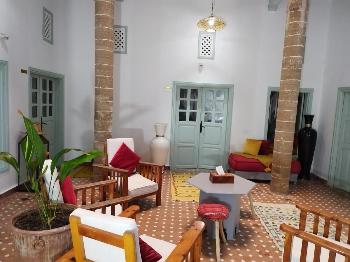 Riad Marosko Essaouira Bagian luar foto
